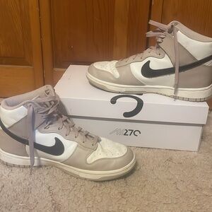 Nike Dunk High Fossil Stone